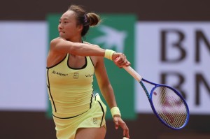 PG电子官方网站-WTA1000罗马站-郑钦文2-0横扫布克沙晋级32强